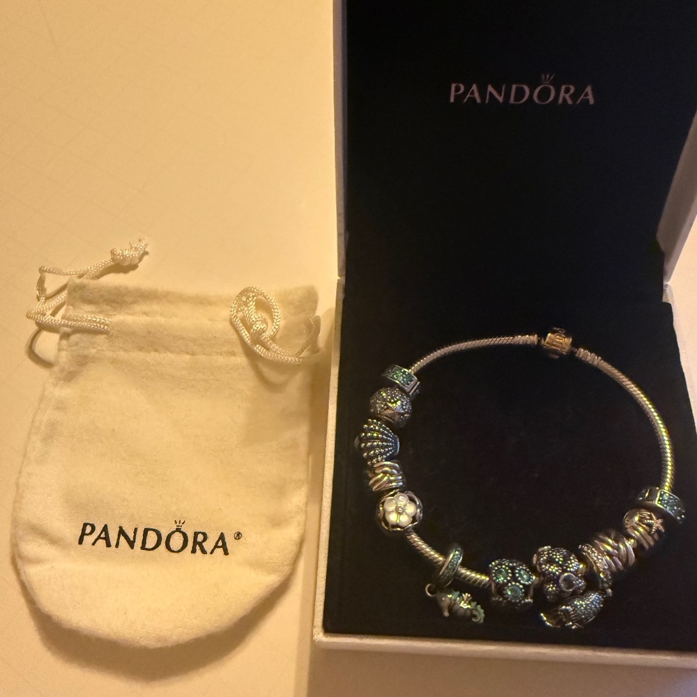 PANDORA BRACELET